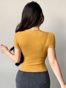 DAZY Women's Solid Color Ribbed Knit Slim Fit Cropped T-Shirt - Yellow - View 5