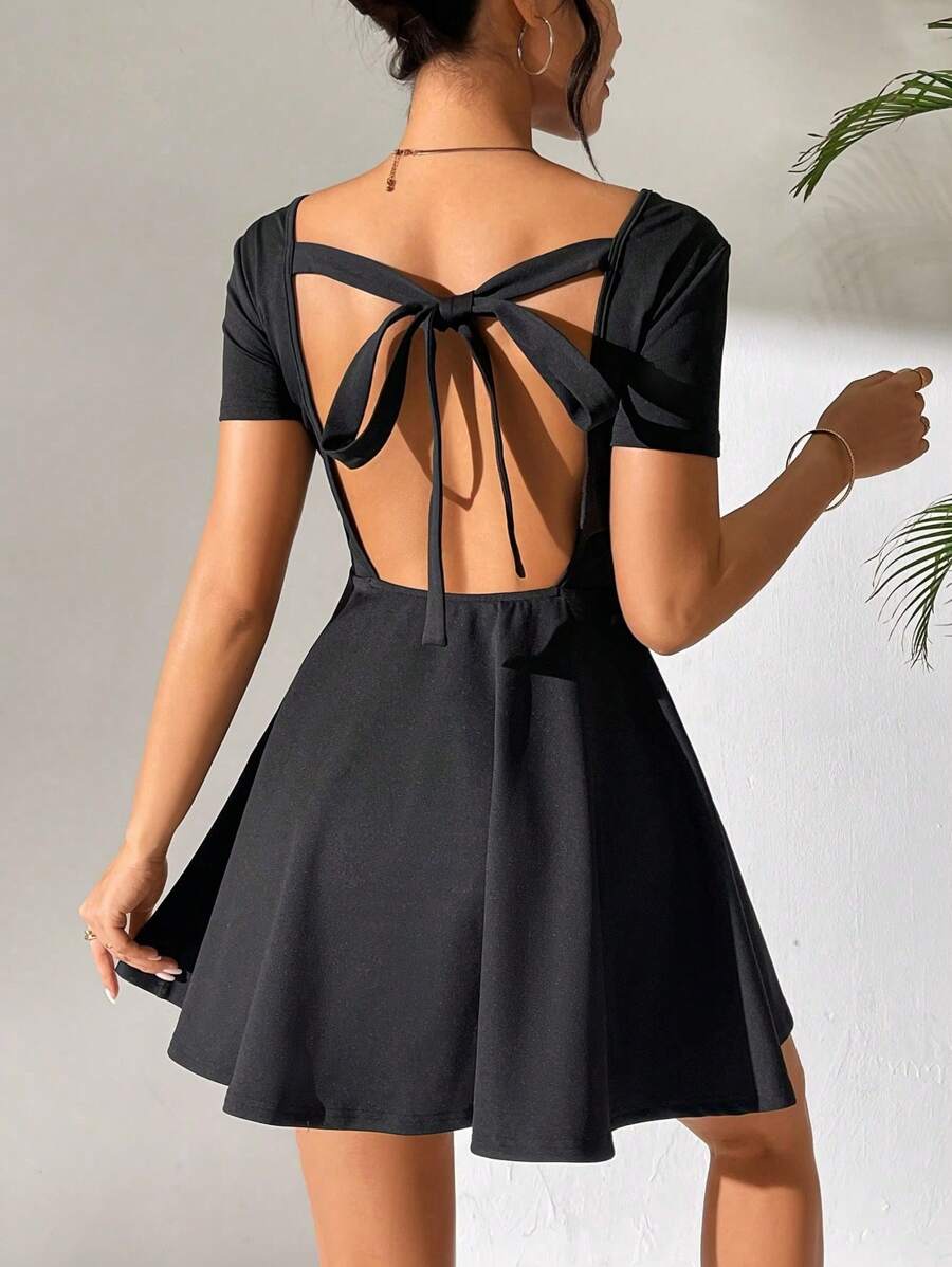 SHEIN PETITE Quý cô Màu thuần Không lưng Tie-Up Ngắn tay Đầm - màu đen - Xem 1