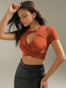 Zolique Solid Color Crisscross Hollow Out Cropped T-Shirt - Brown - View 1