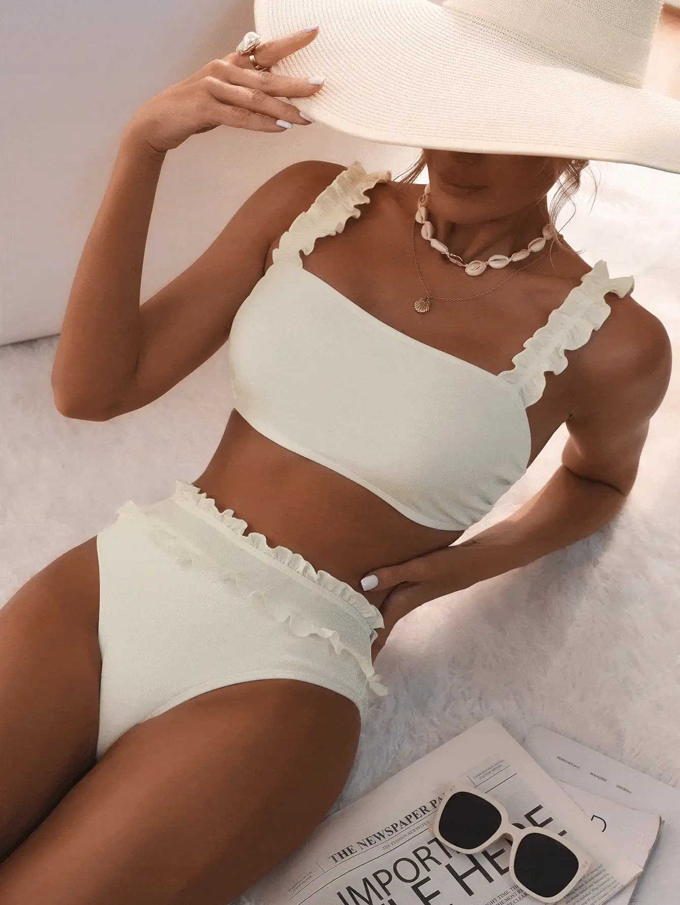 SHEIN Swim 女士荷叶边褶皱性感时尚泳裤夏季 - 白色 - 查看 2