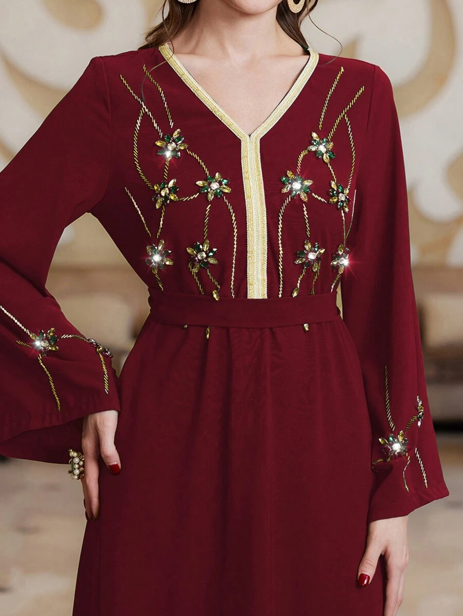 Al Najma V-Neck Arabesque Embroidery Dress Embellished With Rhinestones - Red - View 1