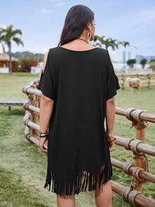 SHEIN LUNE 加大尺碼女士吉他印花露肩短袖連衣裙，帶有字母細節 - 黑色 - 查看 2