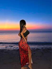 VaVaBold Women's Color Block Zebra Stripe & Printed Patchwork High Slit Hollow Out Halter Neck Dress - Black - View 4