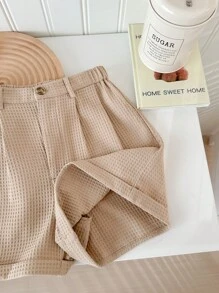 SHEIN LMoss Kids Solid Color Pleated Casual Straight Shorts For Tween Girls - Khaki - View 4