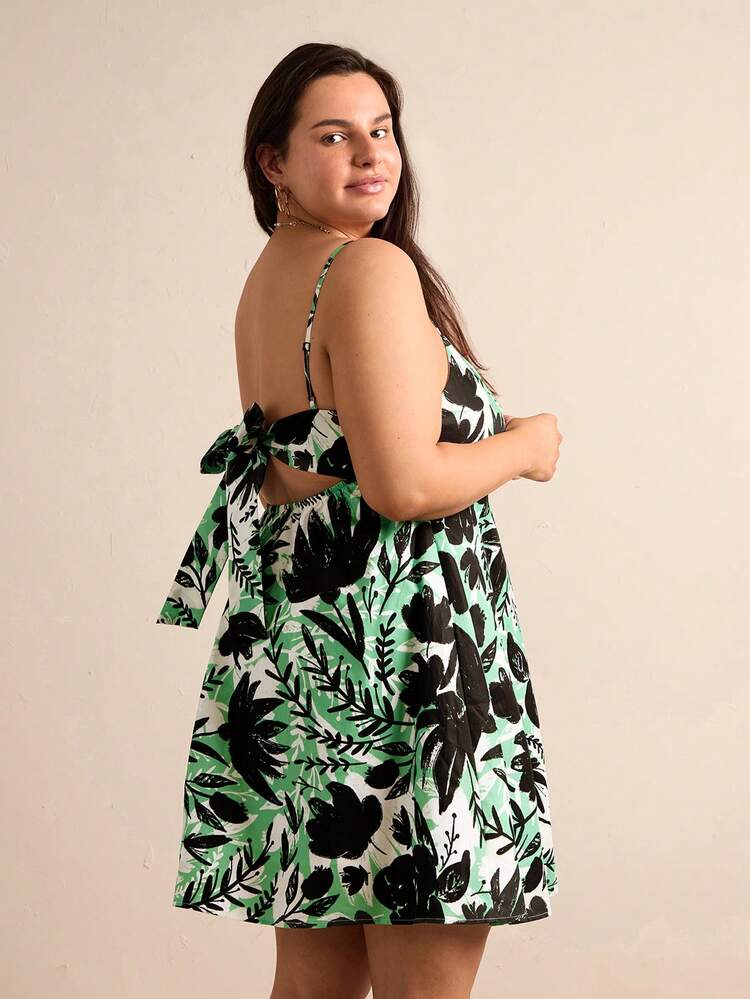 Plus Size Plant Print Strappy Dress