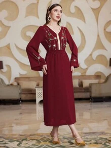 Al Najma V-Neck Arabesque Embroidery Dress Embellished With Rhinestones - Red - View 4