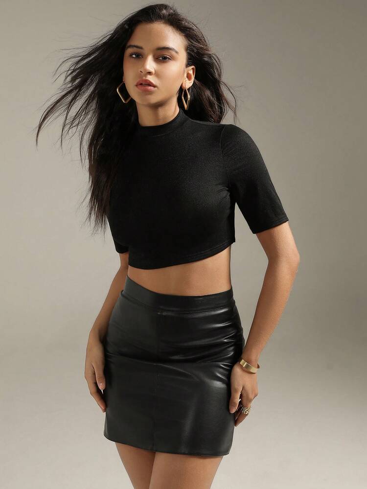 Solid Color Slim Fit Cropped Short Sleeve T-Shirt With Small Stand-Up Collar