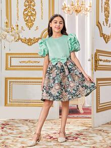 SHEIN Tween Girls' Lovely Retro Palace Style Round Neck Blouse With Puff Sleeves & Flower Jacquard Skirt Set