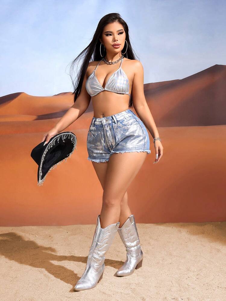 Casual Denim Shorts With Slanted Pockets And Frayed Hem