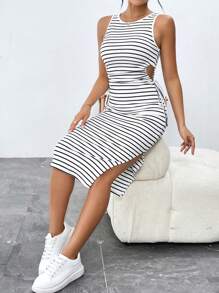 Calvaya Women's Round Neck Striped Sleeveless Dress With Hollow Out Waist And Tie Belt Maxi Women Outfit - Black and White - View 5