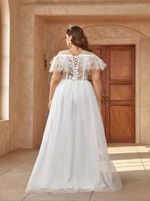 SHEIN Belle Kích thước lớn Thanh lịch Váy dự tiệc Với Thêu , Lưới Và Xù Hoa Sen Thiết kế - trắng - Xem 10