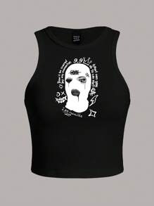 Slaydiva Top corto de ajuste ajustado con estampado de eslogan de figura enmascarada casual, adecuado para mujeres en verano - Negro - Ver 2