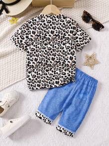 SHEIN Conjunto de camiseta de manga corta con estampado de leopardo y leggings efecto denim para niñas jóvenes para conciertos