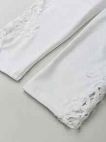Breezaya 底部帶蕾絲花邊的純色緊身褲 - 白色 - 查看 4