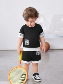Stylish Streetwear Baby Boy's 2 In 1 Letter Print Short Sleeve T-Shirt And Shorts Set - Multicolor - View 3