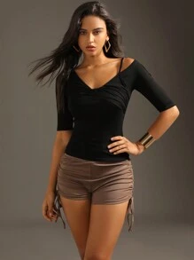 Zolique Half-Sleeve T-Shirt With Inner Collar Rolled Up - Black - View 3