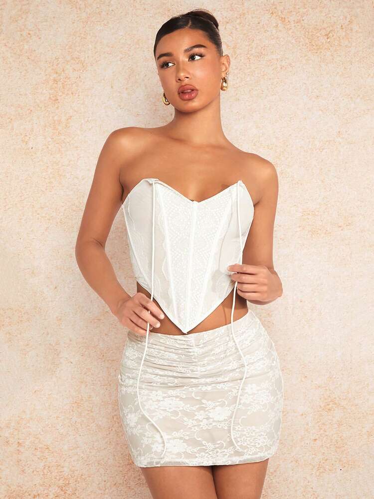 V-Neckline Lace Splice Fishbone Pattern Sexy Bustier Top With Floral Trim