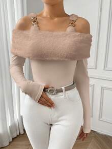 SHEIN Privé Áo thun dài tay hở vai bồng bềnh có chi tiết kim loại cho nữ - Màu Khaki - Xem 5