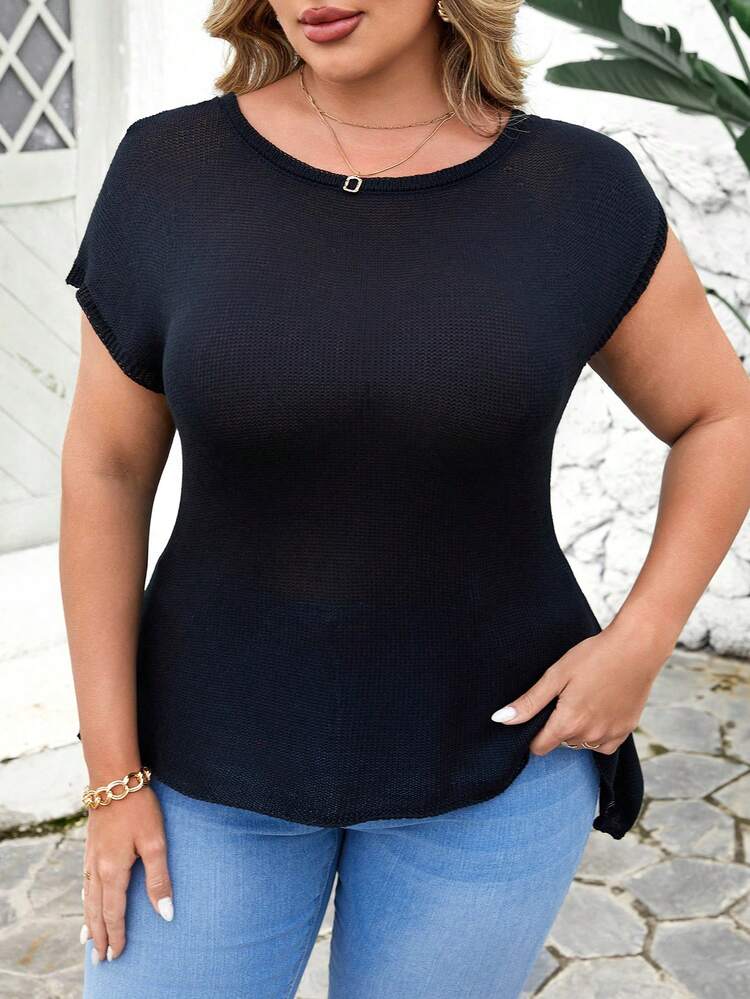 Plus Size Women's Back Strap Cut Out Short Sleeve Knit Top