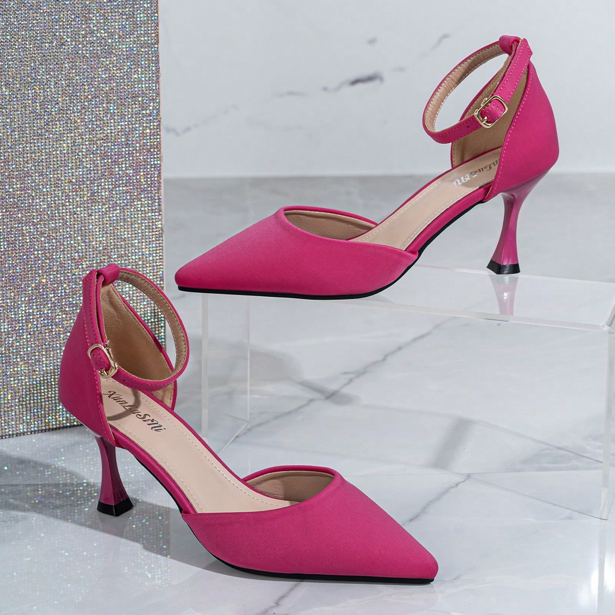Zapatos de tacón alto cómodos y de moda para mujeres con tacones delgados, diseño puntiagudo y sexy en color rojo rosa, diseño calado, elegantes,