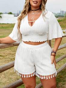 SHEIN Clasi Plus Size Butterfly Sleeve Top And Fringed Shorts - Apricot - View 4