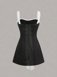 SHEINNeu 芭蕾撞色蕾丝边大蝴蝶结短款夏季连衣裙 - 黑與白 - 查看 2