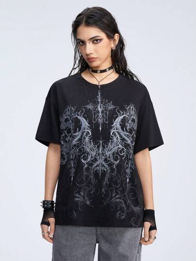 Grunge Punk Punk Style Loose Fit Women's T-Shirt With Gothic Cross Print, For School