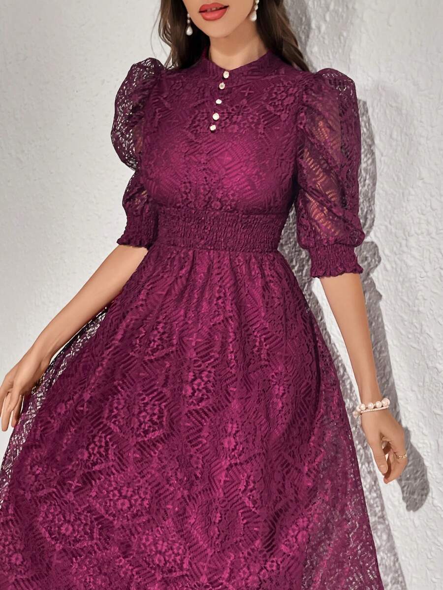 Modelyn 蕾丝面板纽扣细节腰部收腰连衣裙，优雅晚会礼服长款晚礼服