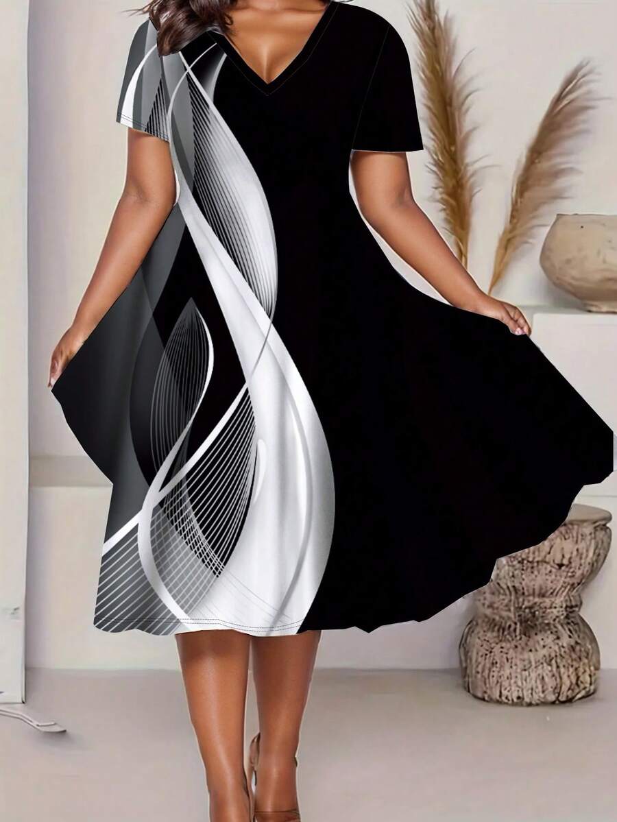 Plus Size Casual V-Neck Colorblock Short Sleeve Dress - Black - View 1