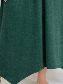 Mulvari Plus Size Solid Color Round Neck Pleated Long Sleeve Casual Dress