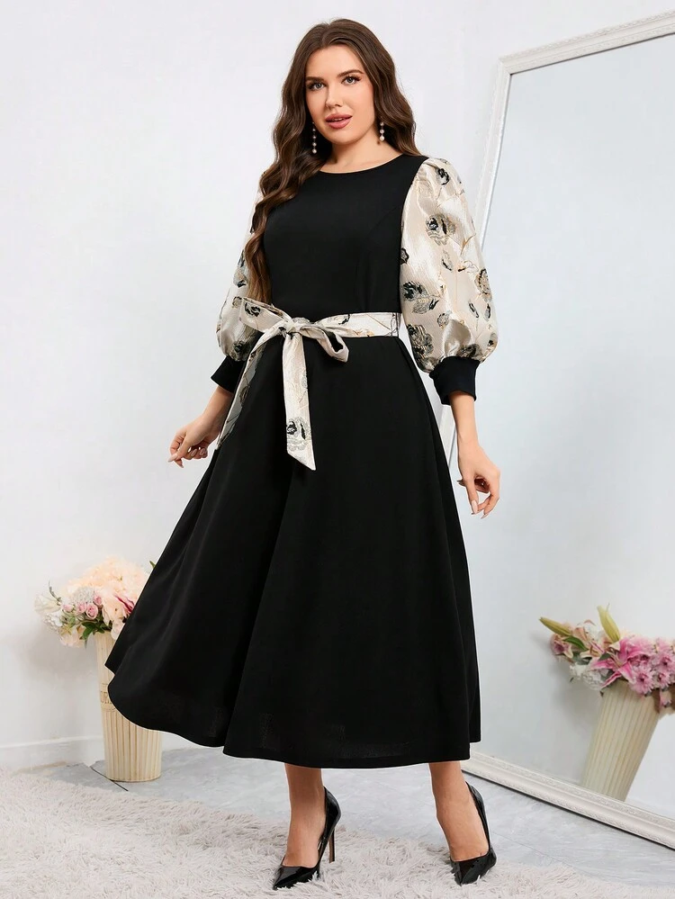 Plus Size Women's Round Neck Floral Jacquard Dress