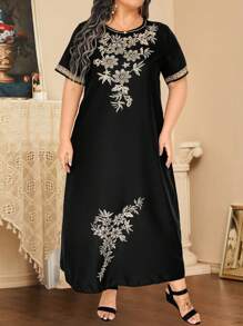 SHEIN Plus Size Women's Long Casual Printed Dress Maxi Women Outfit - Black - View 4