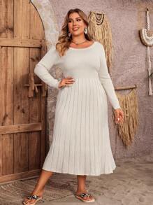 Breezaya فستان بلوفر يلتصق بالخصر بلون سادة لمقاسات كبيرة