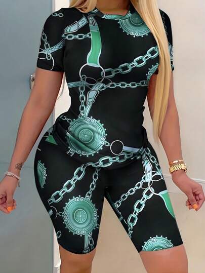 Summer European And American Style Chain Print Casual Round Collar Short Sleeve Top And Shorts Set
