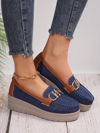 Summer Hollow Out Leather Mother Shoes With Soft Wedge Heel And Design For Middle-Aged Women
