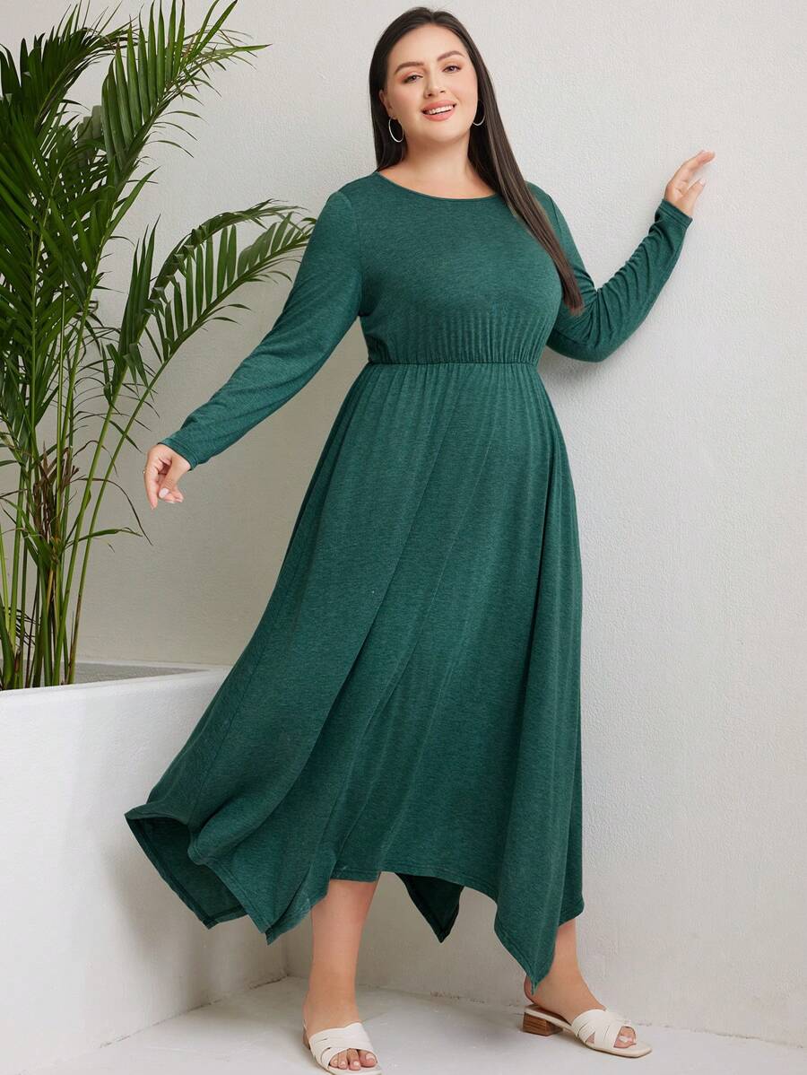 Mulvari Plus Size Solid Color Round Neck Pleated Long Sleeve Casual Dress