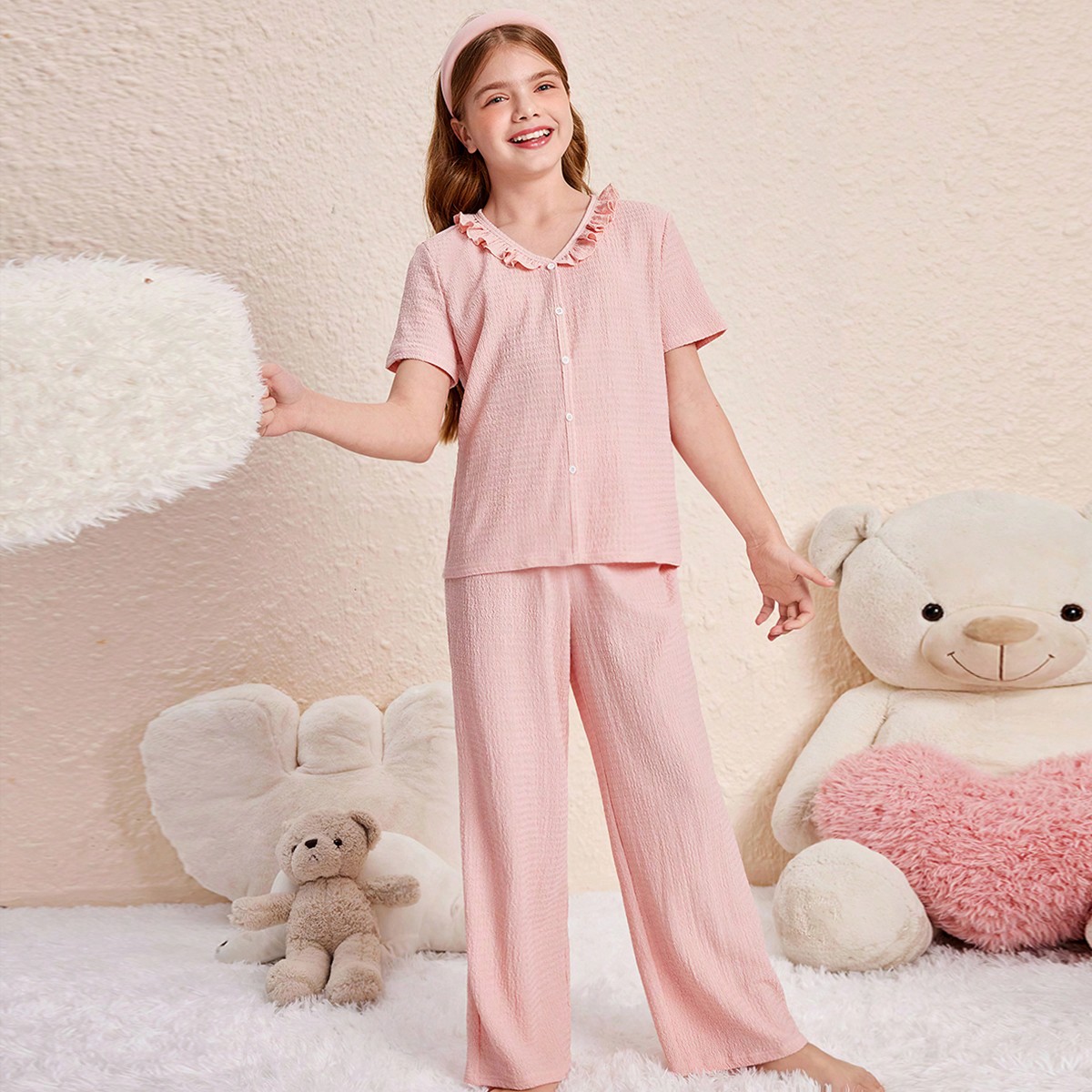 Ensemble pyjama pour fille pré-adolescente, comprenant un t-shirt à manches courtes décontracté à encolure en V avec des garnitures à volants et