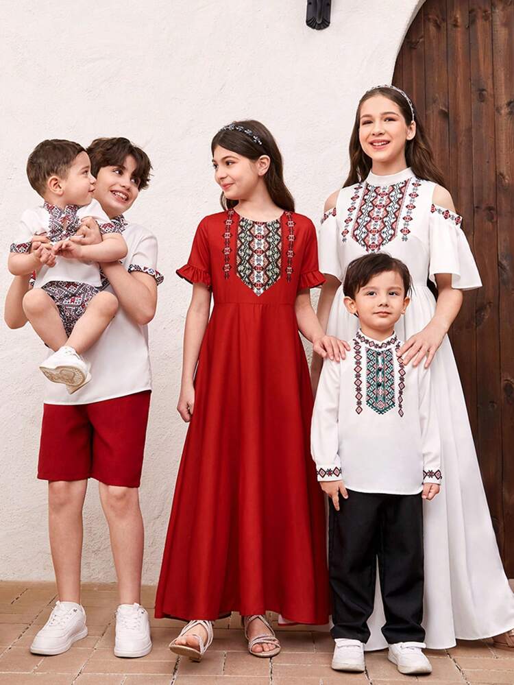 Teen Girl's Printed Off-The-Shoulder Flared Sleeve Woven Dress