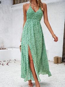 2024 Spring/Summer Casual Vacation Style Floral Printed Split Hem Spaghetti Strap Dress - Green - View 3