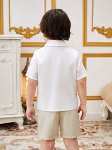 SHEIN Young Boy 1set Casual Geometric Pattern Turn-Down Collar Short Sleeve Woven Shirt And Shorts Suit