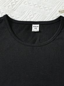 少女休闲度假纯色上衣和佩斯利印花半裙套装