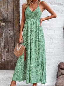 2024 Spring/Summer Casual Vacation Style Floral Printed Split Hem Spaghetti Strap Dress - Green - View 5