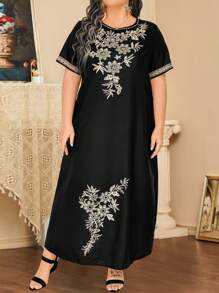 SHEIN Plus Size Women's Long Casual Printed Dress Maxi Women Outfit - Black - View 3