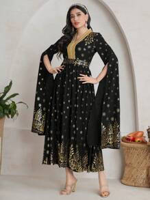 Al Najma V 领开衩下摆长裙简约时尚日常休闲 - 黑色 - 查看 3