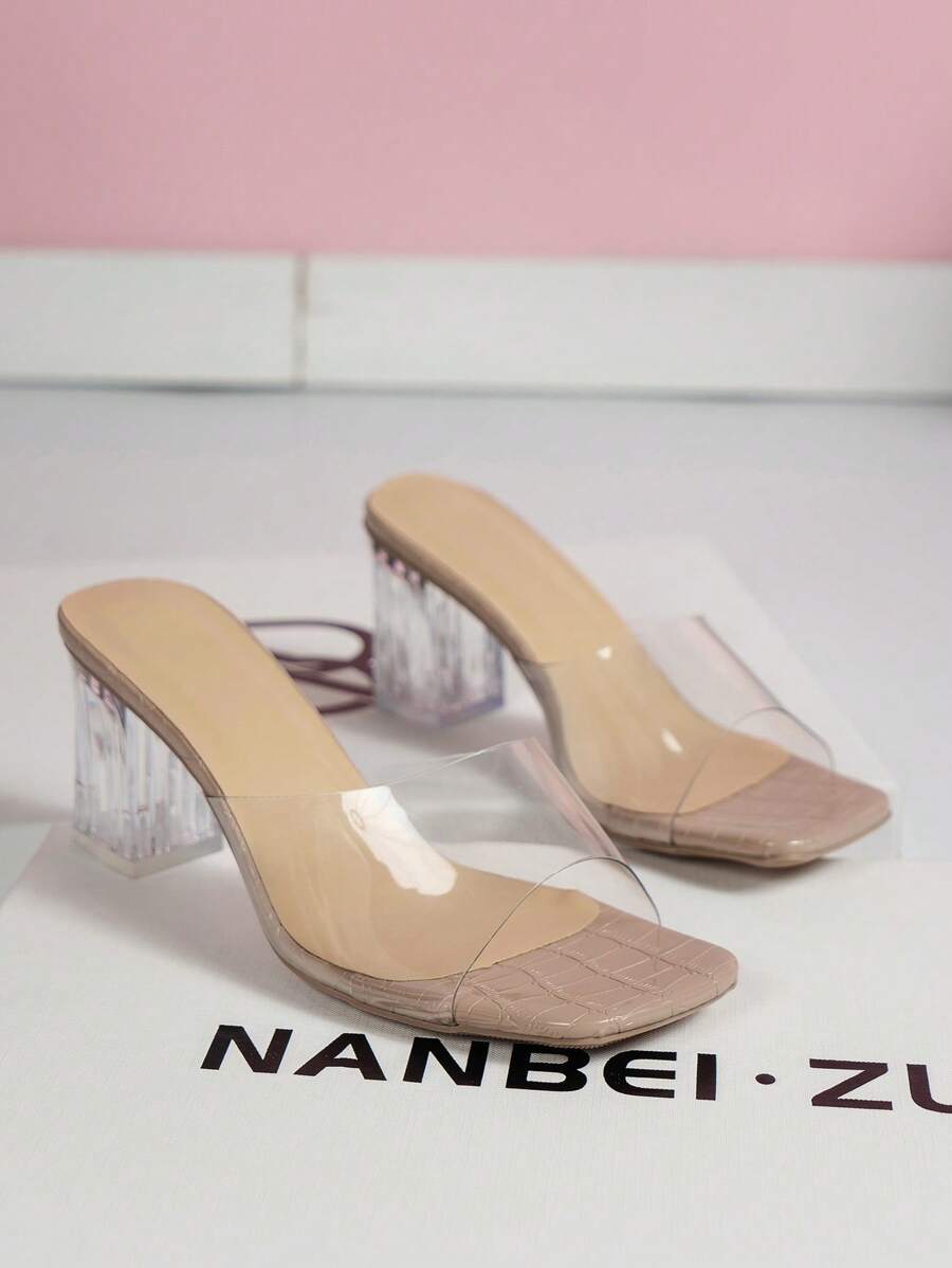 Zapatos de plataforma para mujer, serie de tacones gruesos de cristal cuadrado de moda de patrón de cocodrilo en color albaricoque y relieve para la primavera y el verano 2024. Diseñado para combinar con todo. Oferta especial