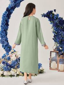 SHEIN 適合青少女的優雅刺繡連衣裙 - 綠色 - 查看 2