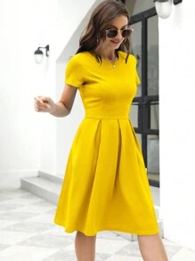 1pc Vintage Solid Color Pleated Pocket Fitted Dress - Yellow - View 4