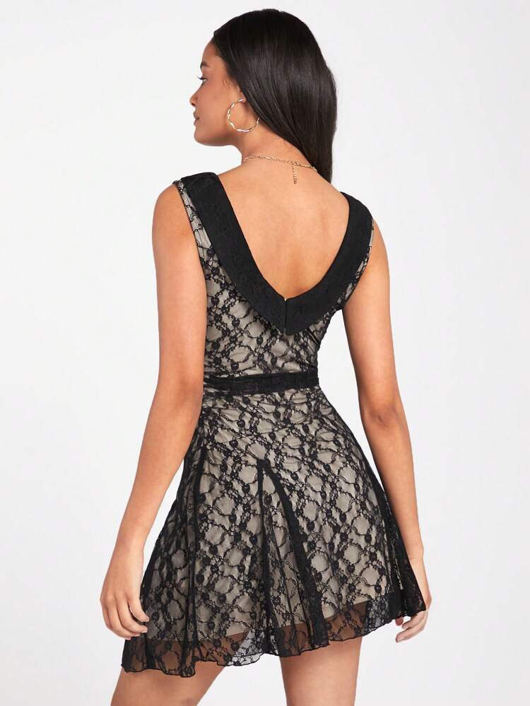 Lace Mesh Contrast Big V-Neck Backless Bodycon Mini Dress