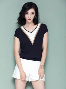 Women's Casual Loose Color Blocking V-Neck Short Sleeve Knitted Top - Navy Blue - View 5