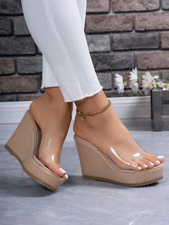 Kvinnors Fashionabel Genomskinlig Plattform Kilar Heel Sandaler Med Tå-ring , Tjock Sula Och Svamp Kaka 
Botten